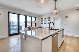 472 W Broadway, Boston, MA 02127 - Photo 4