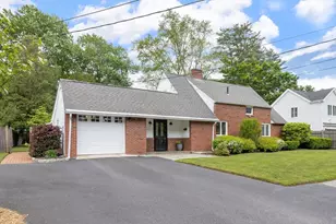14 Hardwick Rd, Natick, MA 01760 - Photo 2
