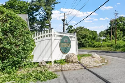 2510 Skyline #7, Lowell, MA 01854 - Photo 2