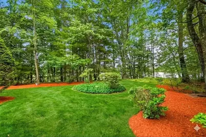 4 Edward Dunn Way, Westborough, MA 01581 - Photo 16