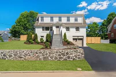 26 N Gateway, Winchester, MA 01890 - Photo 2