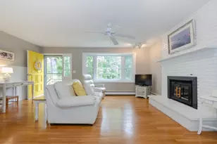 4 Wilson St, Wareham, MA 02571 - Photo 2