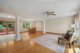 35 Lemnos Ln, Springfield, MA 01119 - Photo 2