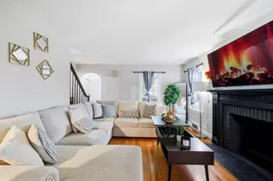 15 Lucerne Rd, Springfield, MA 01119 - Photo 6