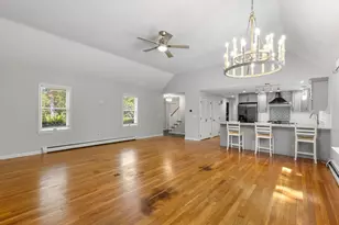 2 Fairway Cir, Sandwich, MA 02563 - Photo 8