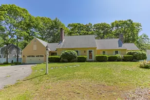 2 Fairway Cir, Sandwich, MA 02563 - Photo 1