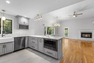 2 Fairway Cir, Sandwich, MA 02563 - Photo 12