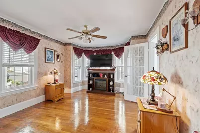 53 Corbett St, Lowell, MA 01852 - Photo 8