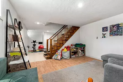 25 Fellsmere Ave, Wakefield, MA 01880 - Photo 16