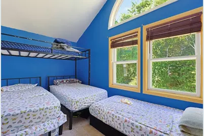 75 Warren St W #8, Raynham, MA 02767 - Photo 24