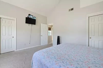 75 Warren St W #8, Raynham, MA 02767 - Photo 28
