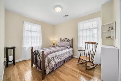 51 Barrington Rd, Longmeadow, MA 01106 - Photo 18