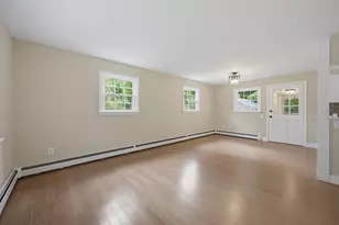 385 River Rd, Uxbridge, MA 01569 - Photo 10