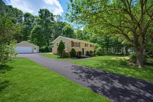 385 River Rd, Uxbridge, MA 01569 - Photo 2