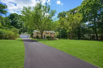 385 River Rd, Uxbridge, MA 01569 - Photo 4