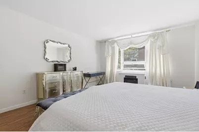 20 Hammond Pond Pkway #201, Newton, MA 02467 - Photo 14