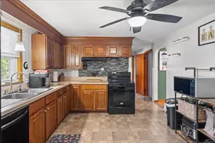 328 Stafford St, Leicester, MA 01611 - Photo 14