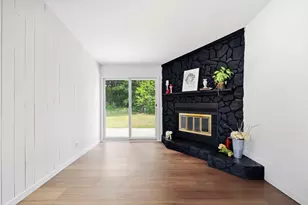 37 Sun Valley Rd, Holyoke, MA 01040 - Photo 6