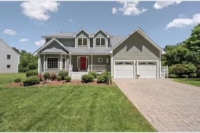 78 Hammersmith Dr, Saugus, MA 01906 - Photo 2