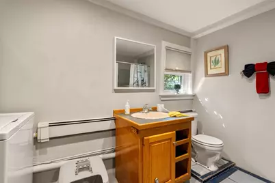 10 Hopkinton Rd, Upton, MA 01568 - Photo 22