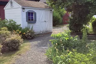 236 Maple St, Danvers, MA 01923 - Photo 8