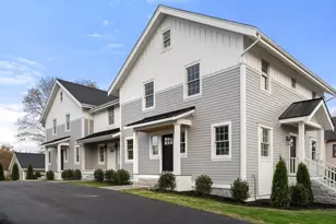 63 Oak St, Wellesley, MA 02482 - Photo 2