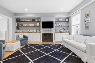 35 Winthrop St, Boston, MA 02129 - Photo 2