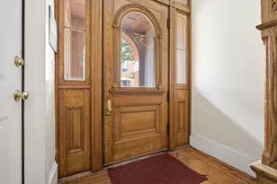 35 Winthrop St, Boston, MA 02129 - Photo 12