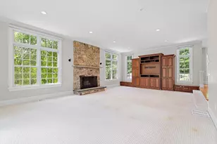 16 Kingsbury Dr, Holliston, MA 01746 - Photo 10