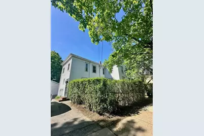 984 Chestnut Street #2, Newton, MA 02464 - Photo 2