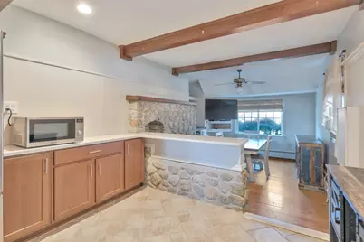 2 Westland St, Acushnet, MA 02743 - Photo 18