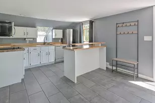 2 Westland St, Acushnet, MA 02743 - Photo 32