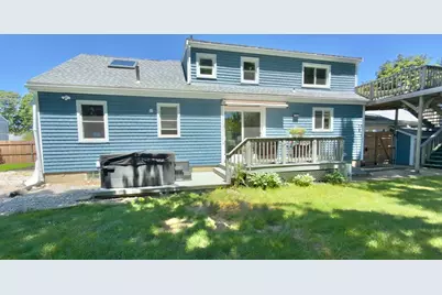 2 Westland St, Acushnet, MA 02743 - Photo 6
