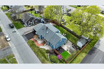 2 Westland St, Acushnet, MA 02743 - Photo 8