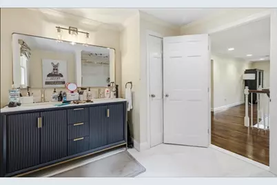 10 Donnelly Drive, Medfield, MA 02052 - Photo 28