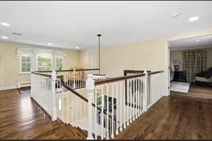 10 Donnelly Dr, Medfield, MA 02052 - Photo 22