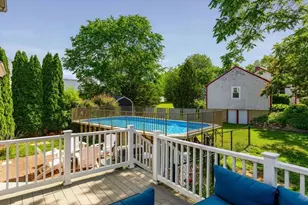 54 Old Merrill St, Amesbury, MA 01913 - Photo 4