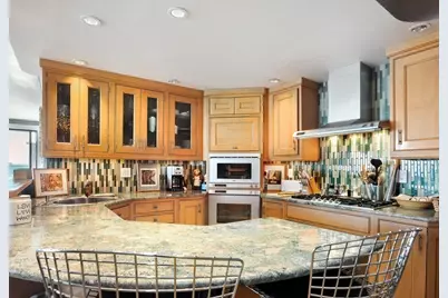 65 East India Row #26F, Boston, MA 02110 - Photo 6