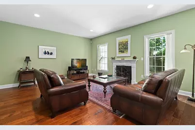 30 Cedarview Cir #30, Milford, MA 01757 - Photo 4