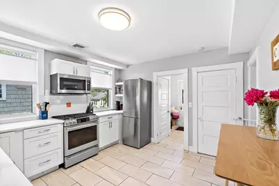 50-52 Beechwood Ave #2, Watertown, MA 02472 - Photo 12