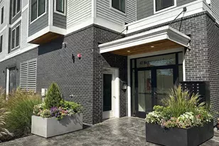 40 Westmoreland St, Boston, MA 02124 - Photo 34