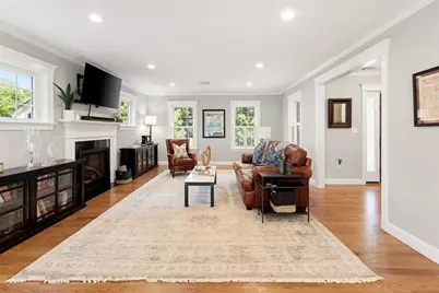 166 Pearl Street, Reading, MA 01867 - Photo 6