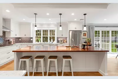 166 Pearl Street, Reading, MA 01867 - Photo 12