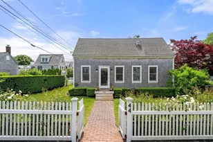 44 Pleasant St, Provincetown, MA 02657 - Photo 1