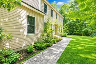 65 Woods Crossing, Holliston, MA 01746 - Photo 2
