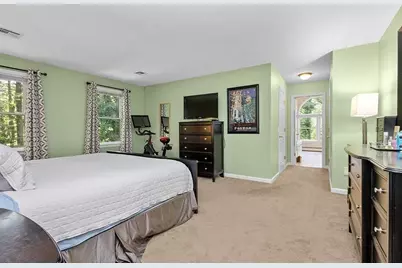 65 Woods Xing, Holliston, MA 01746 - Photo 18