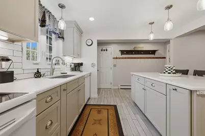 105 Main Street, Townsend, MA 01469 - Photo 12