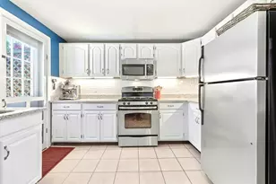 43 Russell St, Boston, MA 02129 - Photo 6