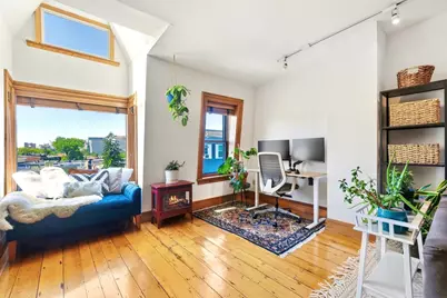 43 Russell St #3, Boston, MA 02129 - Photo 2