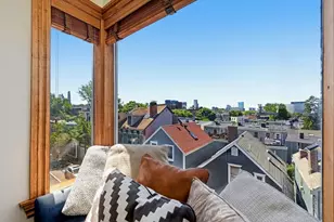 43 Russell St, Boston, MA 02129 - Photo 4